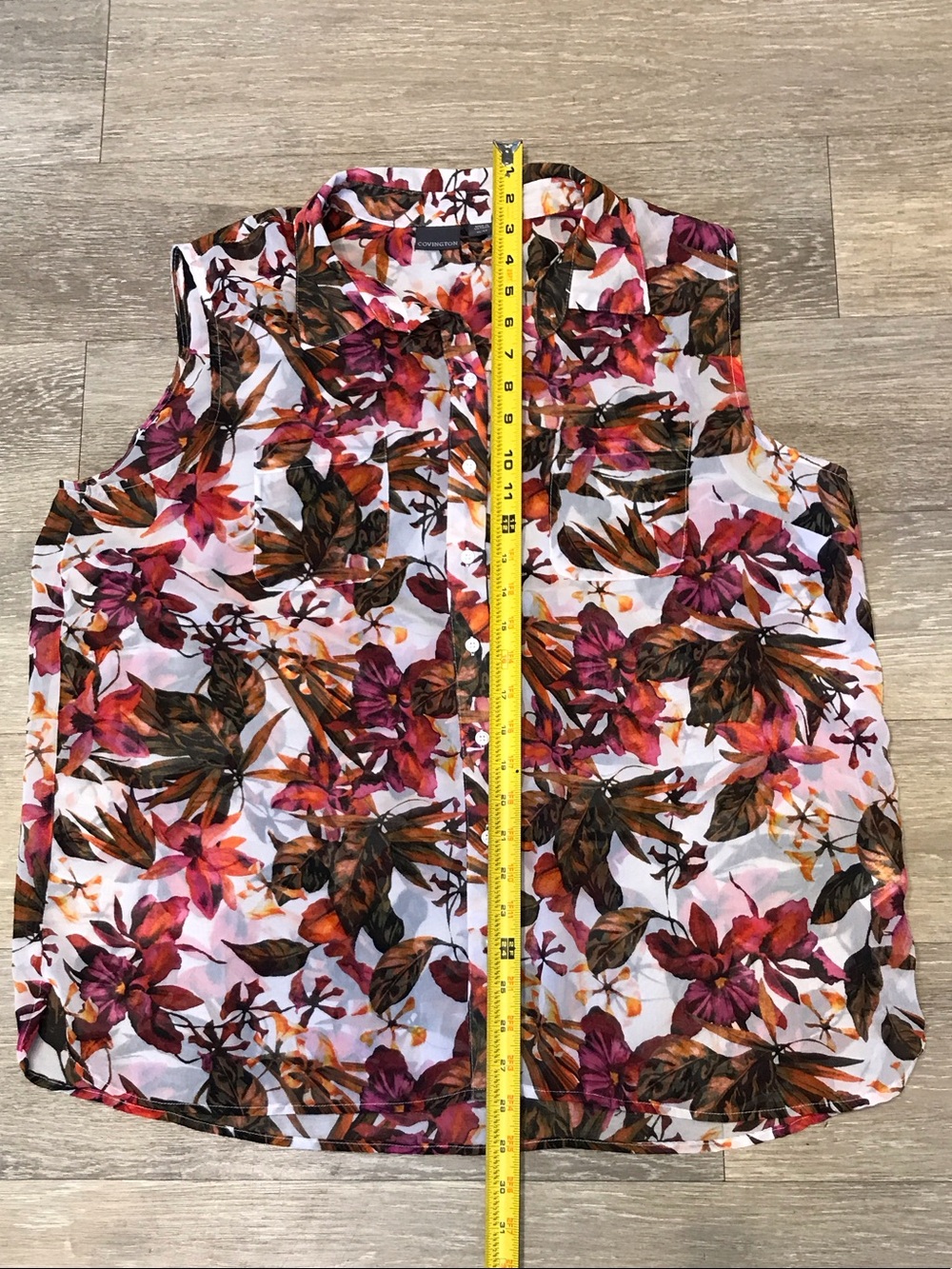 Covington Floral Button-Front Sleeveless Top in White, Pink & Brown